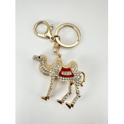 Deve Kırmızı Anahtarlık